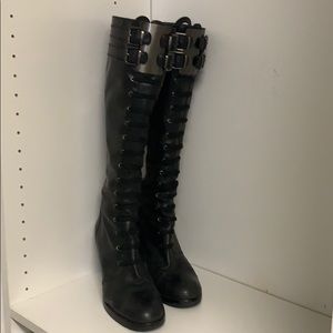 Front lace look Knee high black boots
